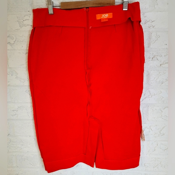 Bodycon Red Skirt - Joe Fresh size 8 - Picture 5 of 8